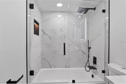 5014 Barrington Circle #2102, Sarasota, FL 34234 - Photo 22
