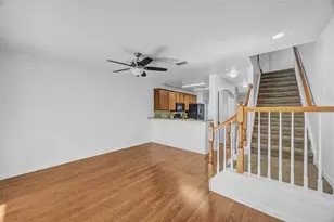 15925 Fishhawk View Dr, Lithia, FL 33547 - Photo 4