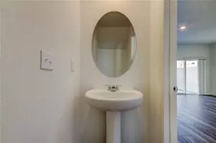 11925 Sylvia St, Dade City, FL 33525 - Photo 20