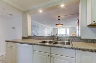 14900 Gulf Blvd, Madeira Beach, FL 33708 - Photo 18