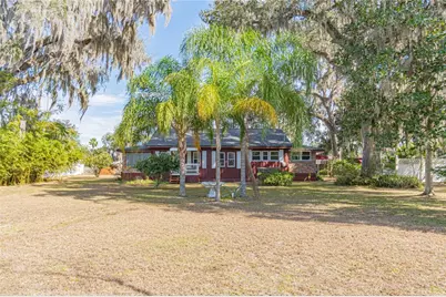 1175 Cr 463B, Lake Panasoffkee, FL 33538 - Photo 32