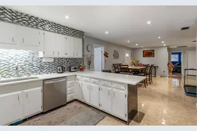 2013 Marilyn Avenue, Winter Haven, FL 33881 - Photo 8