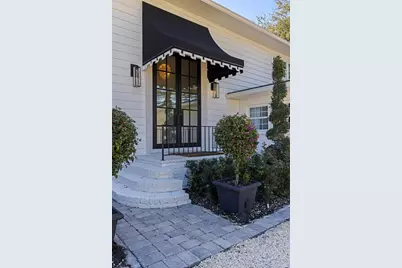 218 Colony Point Road S, Saint Petersburg, FL 33705 - Photo 20
