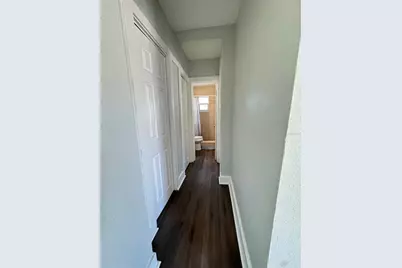 3927 6th Street S, Saint Petersburg, FL 33705 - Photo 6