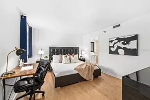 201 W Laurel St, Tampa, FL 33602 - Photo 12