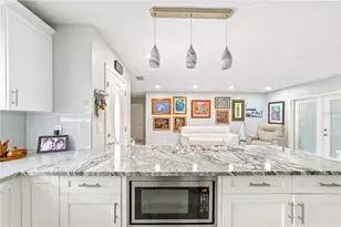 6519 Dovewood Pl, Tampa, FL 33634 - Photo 14