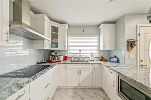 6519 Dovewood Pl, Tampa, FL 33634 - Photo 12