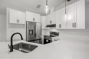 8082 Pagoda Dr, Spring Hill, FL 34606 - Photo 10