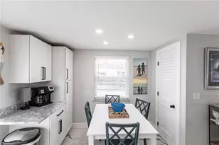 6154 Midnight Pass Rd, Sarasota, FL 34242 - Photo 4