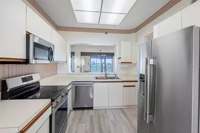 7922 Sailboat Key Boulevard S #304, South Pasadena, FL 33707 - Photo 30