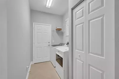 15814 Aurora Lake Circle, Wimauma, FL 33598 - Photo 22