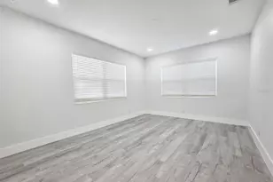 1715 W Atkinson St, Tampa, FL 33604 - Photo 14