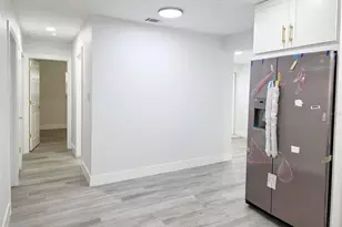 1715 W Atkinson St, Tampa, FL 33604 - Photo 8