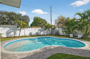 6319 16th St N, Saint Petersburg, FL 33702 - Photo 28