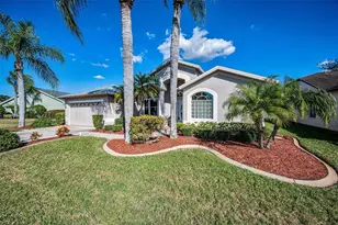 1248 Ashbourne Cir, Trinity, FL 34655 - Photo 2