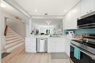 6260 Sun Blvd, Saint Petersburg, FL 33715 - Photo 14