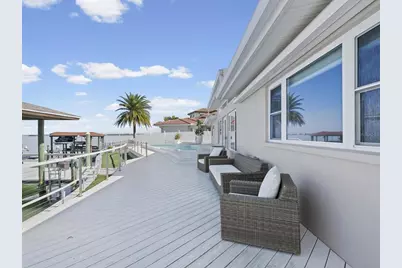 450 Palm Island NE, Clearwater Beach, FL 33767 - Photo 26