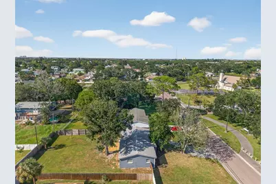 8110 Macoma Drive NE, Saint Petersburg, FL 33702 - Photo 50