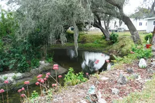 90 Sugar Bear Dr, Safety Harbor, FL 34695 - Photo 2