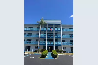 5970 80th Street N #101, Saint Petersburg, FL 33709 - Photo 1