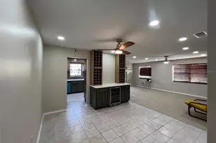 5970 80th St N, Saint Petersburg, FL 33709 - Photo 16