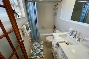 11315 3rd St E, Treasure Island, FL 33706 - Photo 10