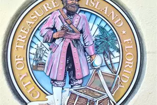 11315 3rd St E, Treasure Island, FL 33706 - Photo 30