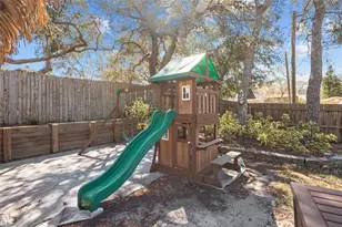 275 S Highland Ave, Tarpon Springs, FL 34689 - Photo 30