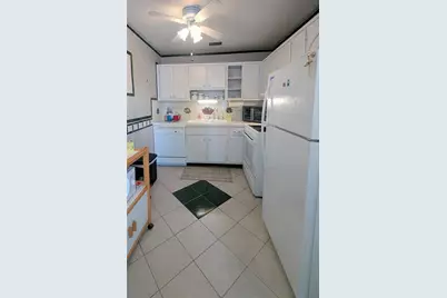 8055 112th Street #403, Seminole, FL 33772 - Photo 8