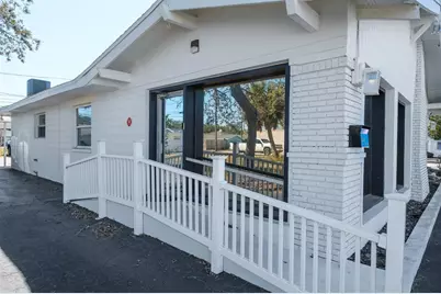 3848 Central Avenue, Saint Petersburg, FL 33711 - Photo 4