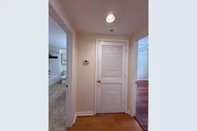 2212 Bay Club Circle #2212, Tampa, FL 33607 - Photo 16