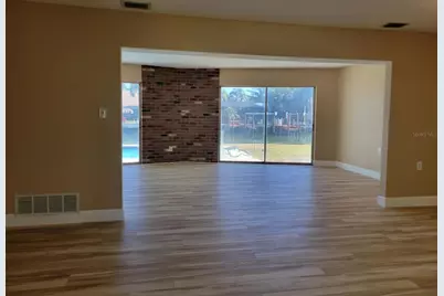 1985 Cove Drive, Largo, FL 33774 - Photo 2