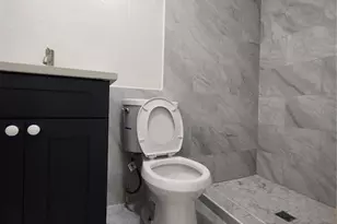 1302 W Shell Point Rd, Ruskin, FL 33570 - Photo 10