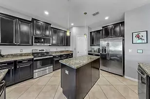 11704 Bearpaw Shale St, Riverview, FL 33579 - Photo 4