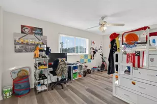 11761 80th Ave, Seminole, FL 33772 - Photo 16