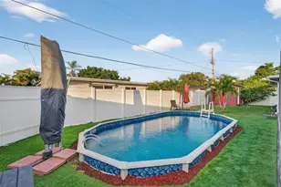 11761 80th Ave, Seminole, FL 33772 - Photo 14