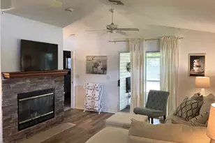 1984 Golden Palm Cir, Tavares, FL 32778 - Photo 8