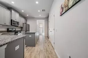 5607 Hometown Ln, Lithia, FL 33547 - Photo 16