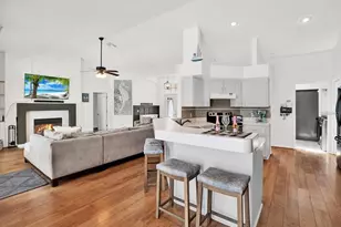 2454 Shadecrest Rd, Land O Lakes, FL 34639 - Photo 6