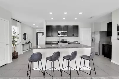 7543 Tuscan Bay Circle, Wesley Chapel, FL 33545 - Photo 10