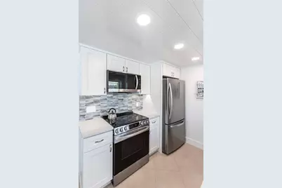 6154 Midnight Pass Road #A1, Sarasota, FL 34242 - Photo 18