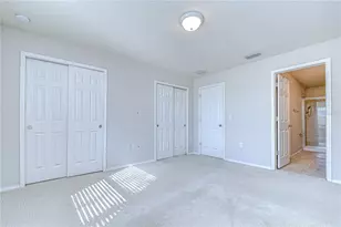 4739 White Sanderling Ct, Tampa, FL 33619 - Photo 12
