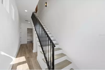 11797 1st Street E, Treasure Island, FL 33706 - Photo 4