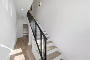 11797 1st St E, Treasure Island, FL 33706 - Photo 4