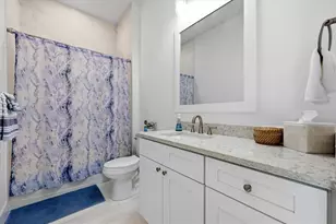 11797 1st St E, Treasure Island, FL 33706 - Photo 24