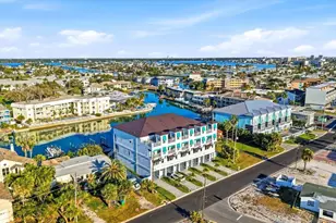 11797 1st St E, Treasure Island, FL 33706 - Photo 56