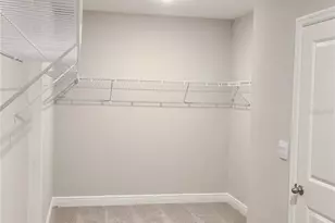 2518 Warren Acres Blvd, Wesley Chapel, FL 33543 - Photo 16