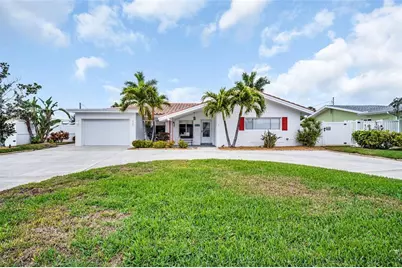 2220 E Vina Del Mar Boulevard, Saint Pete Beach, FL 33706 - Photo 2