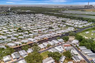 106 N St George Cir, Apollo Beach, FL 33572 - Photo 10