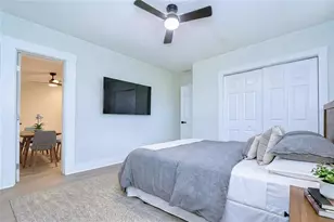 1621 25th Ave S, Saint Petersburg, FL 33712 - Photo 12